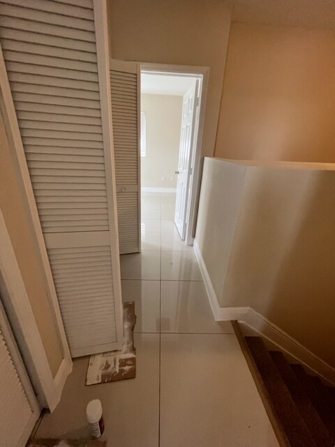 Building Photo - 3611 SW 88th Pl