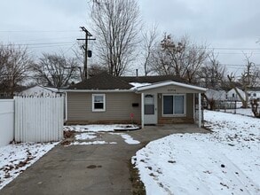 Building Photo - 21974 Elroy Ave