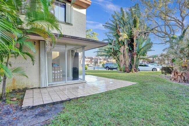 Building Photo - 1233 Hampton Blvd