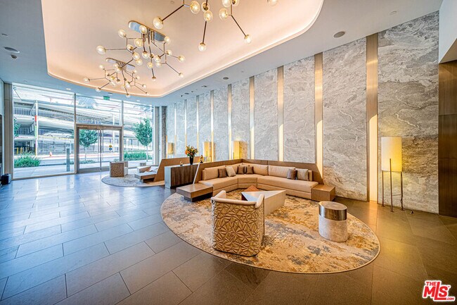 Building Photo - 877 Francisco St