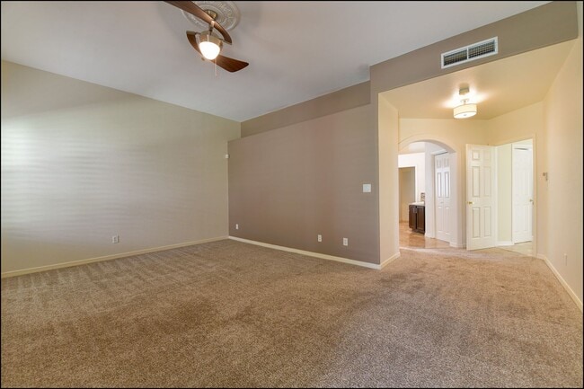 Building Photo - Available to view!