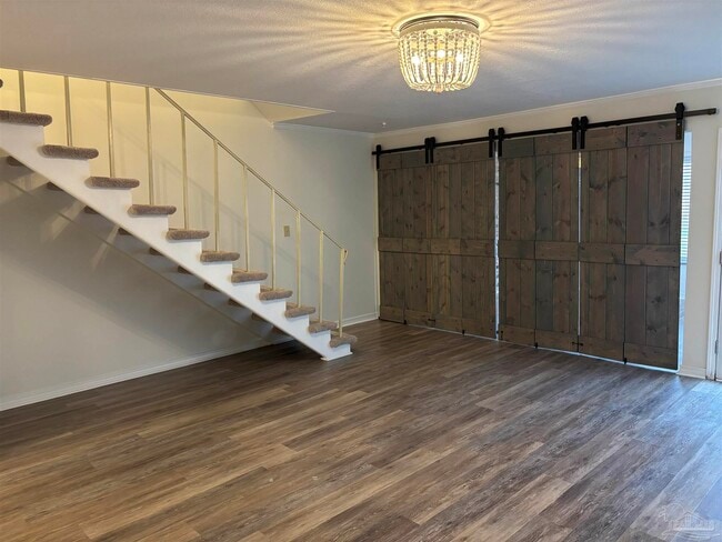 Building Photo - 4712 Huron Dr