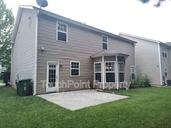 Building Photo - 16121 Long Talon Way