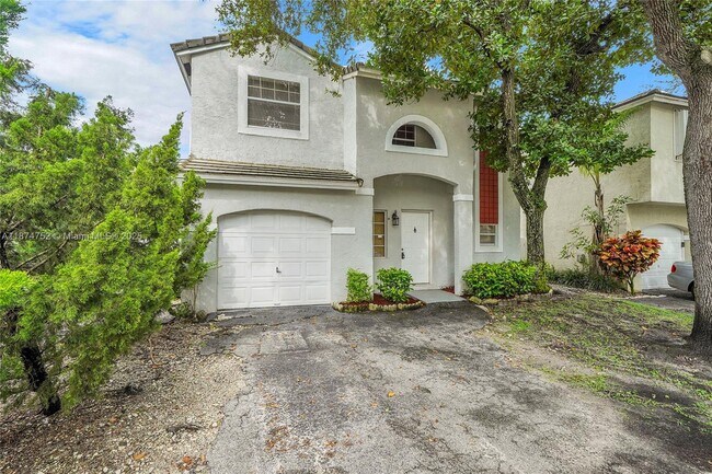 Primary Photo - 815 NW 98th Ave
