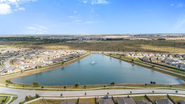 Building Photo - 26707 Andorra Colony Ct