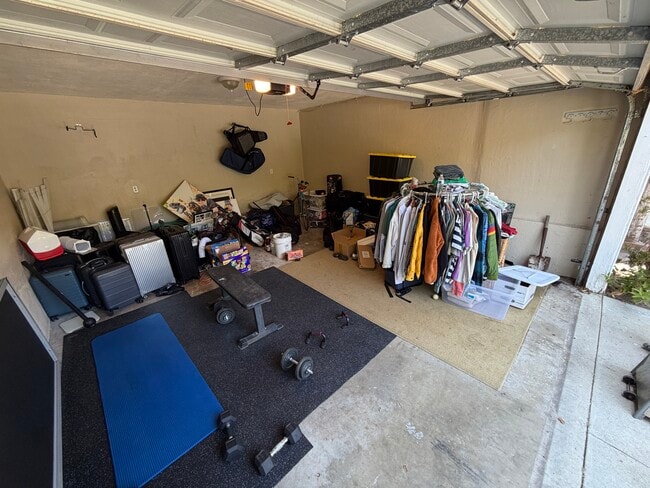 2 car garage layout - 3283 Kelton Ave