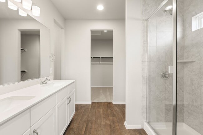 Building Photo - Modern Kyle Home Available for an April Move-In!