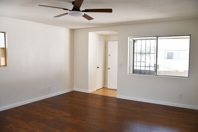 Building Photo - 12071 Laguna St