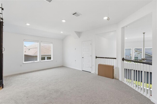 Building Photo - 7220 Poulain Dr