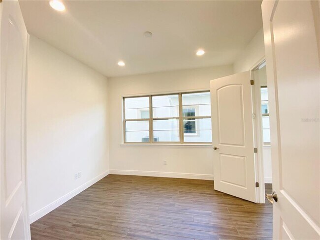 Building Photo - 13652 Abberwick Dr