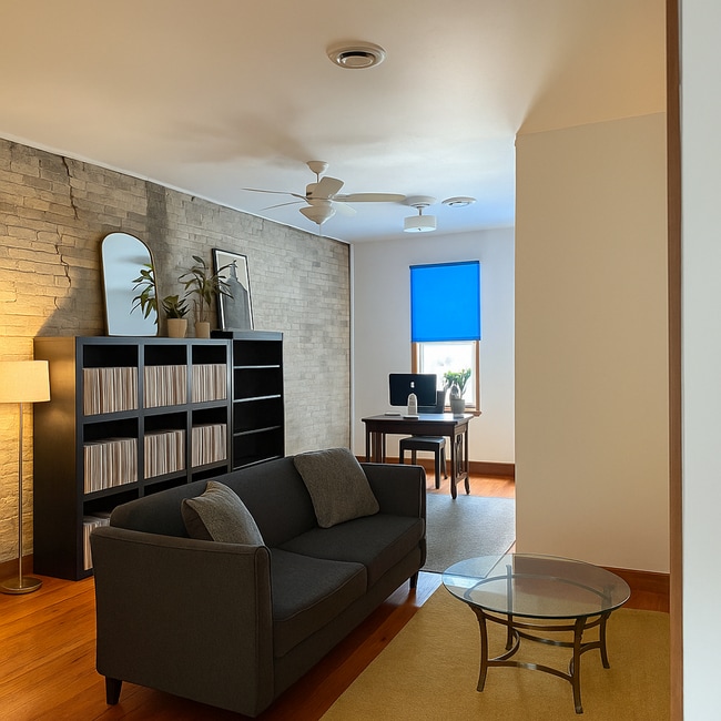 Building Photo - 232 Main St