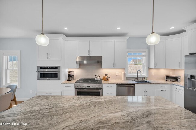 Building Photo - 1503 Grand Central Ave