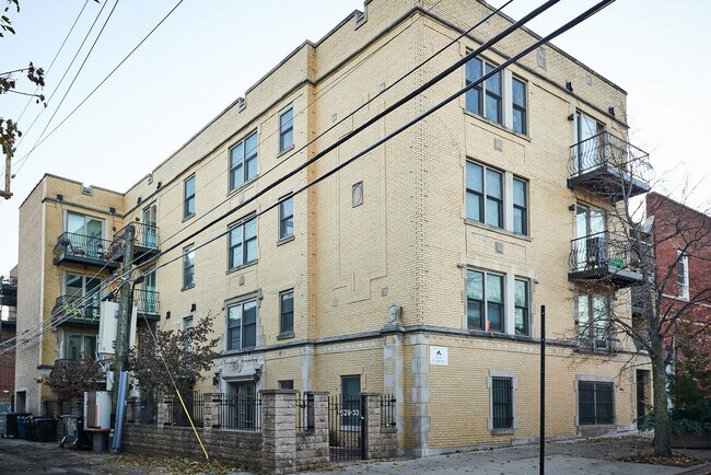 Primary Photo - 1531 W Hollywood Ave