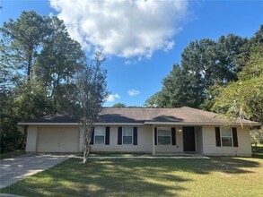 Building Photo - 8 Redwood Track Run