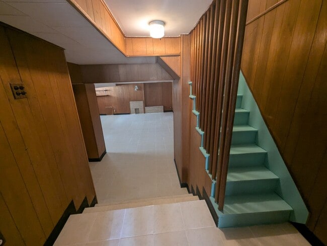 Building Photo - 8637 Agusta St