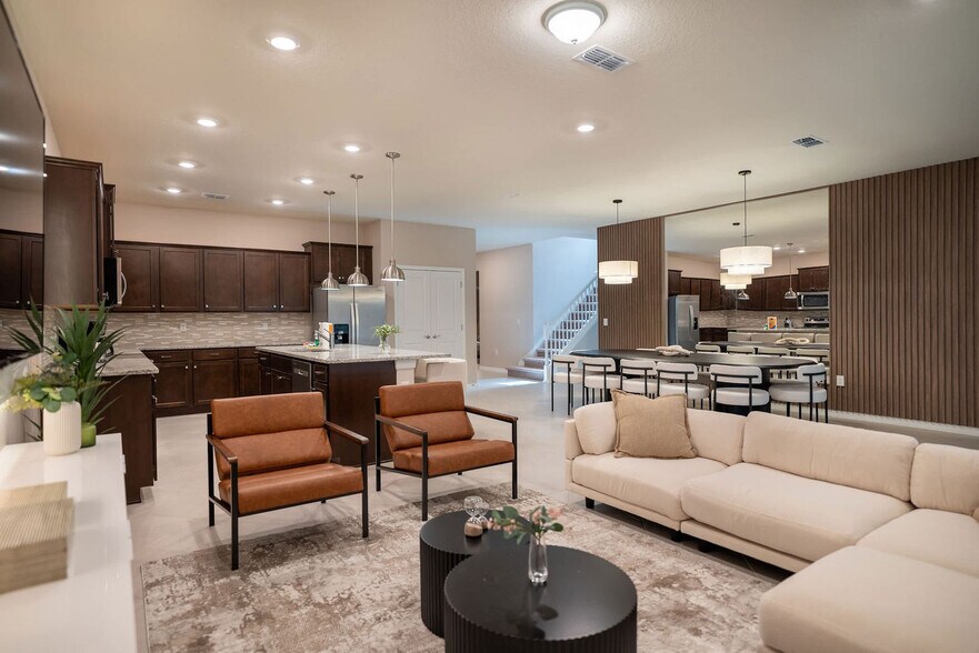 Building Photo - 16368 St Kitts Cir