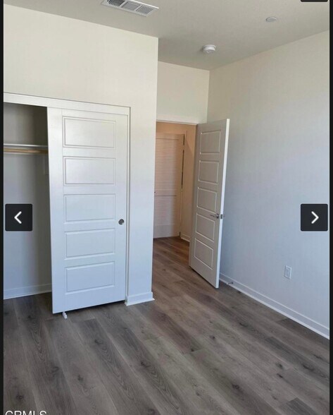 Building Photo - 633 Winchester Dr