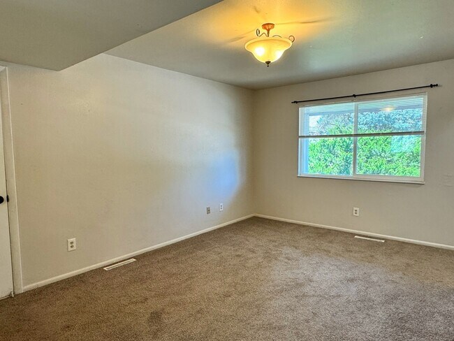 Building Photo - 7254 S Tamarac St