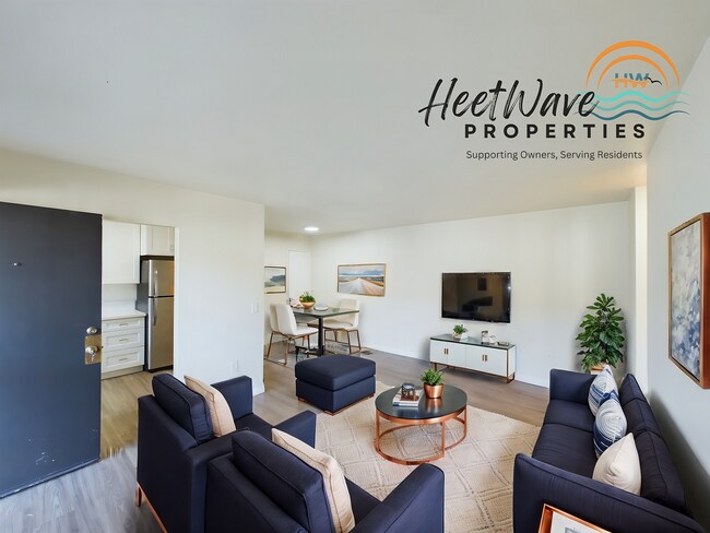 Primary Photo - XL Studio - Newly renovated with large wal...