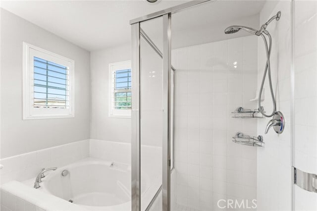 Building Photo - 64 Full Moon