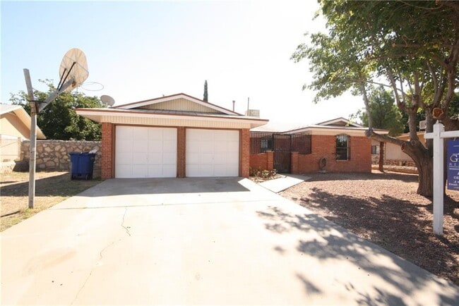 Building Photo - 10804 Gloster Ct
