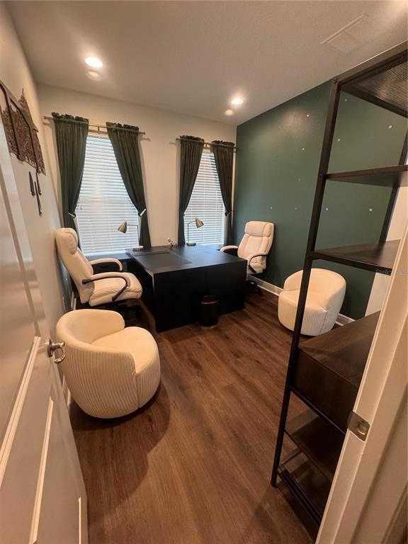 Building Photo - 11737 Verrazano Dr