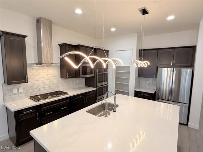 Building Photo - 724 Omaggio Pl