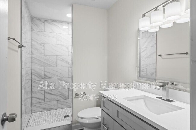 Building Photo - 1848 Willowood Dr
