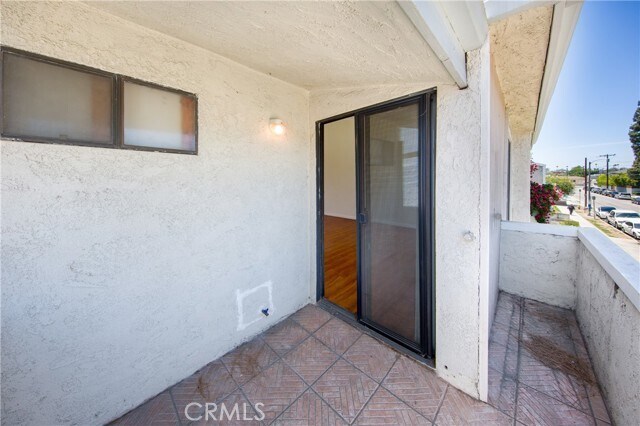 Building Photo - 11834 Gilmore St