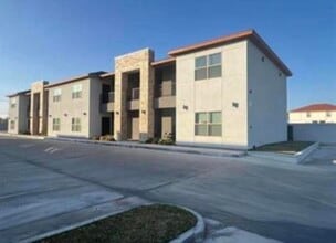 Building Photo - 7608 Rocio Dr