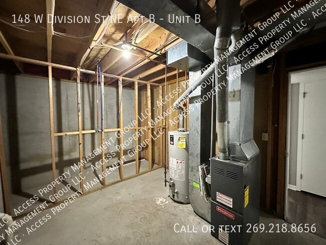 Building Photo - 148 W Division St NE