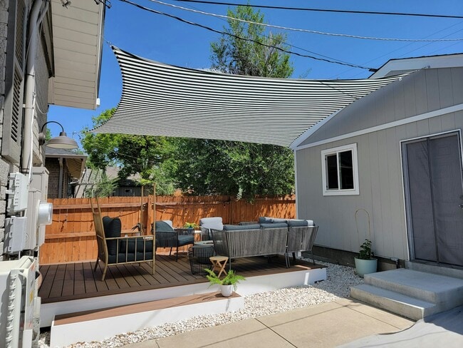 Building Photo - 3326 Steele St