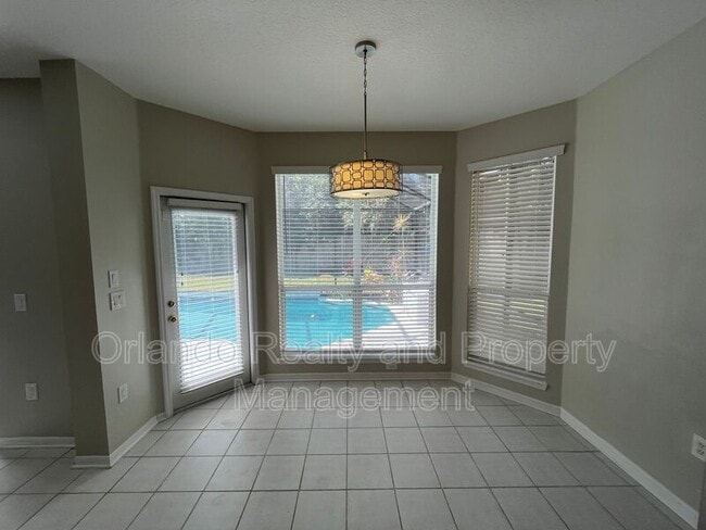 Building Photo - 2637 Stanmore Ct