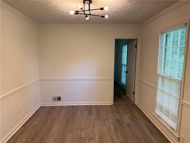 Building Photo - 1253 Tinderbox Ln