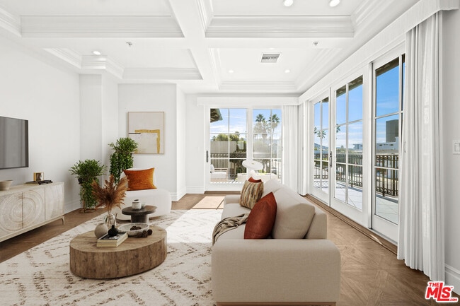 Building Photo - 816 S Catalina Ave