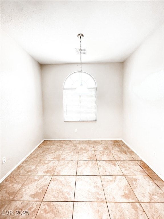 Building Photo - 6155 Saddle Horse Ave