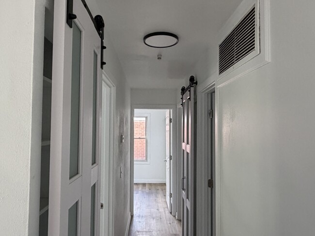 Building Photo - 309 Funston Ave