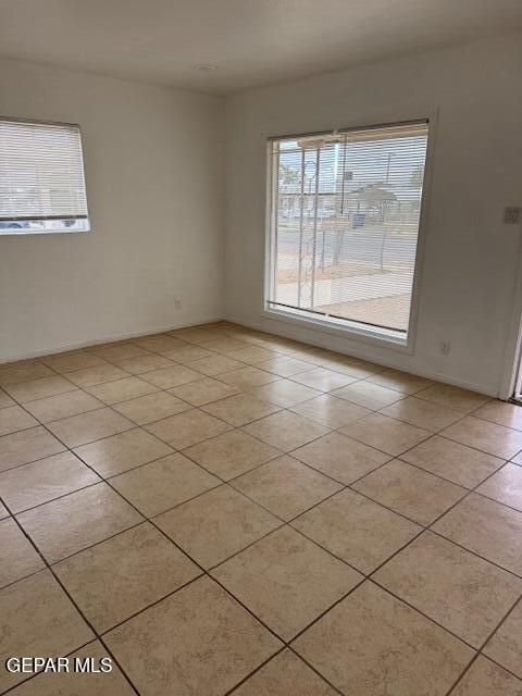 Building Photo - 4935 Guadalupe Dr