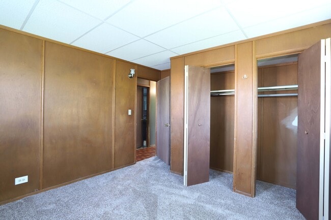 Building Photo - New Lisbon 4 Plex