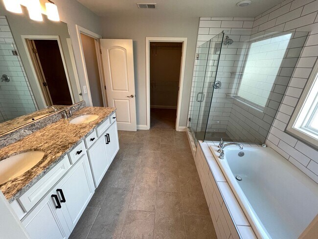 Building Photo - East Jefferson County Home For Rent
