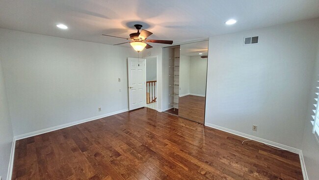 Building Photo - NOW AVAILABLE!! Gorgeous Two Story 3 Bedroom 3 Bath Perfect for Working From Home and Entertaining!