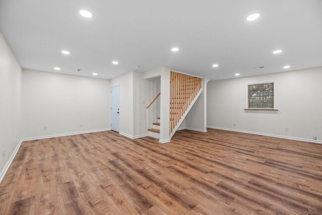 Building Photo - Beautifully Remodeled 3-Bedroom Home with ...