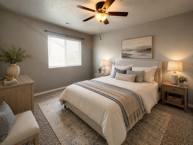 Building Photo - Gorgeous 3 Bedroom Home in Northeast CO Springs!