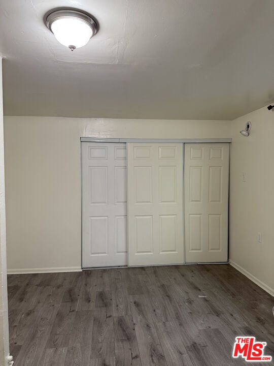Building Photo - 2217 S Hobart Blvd