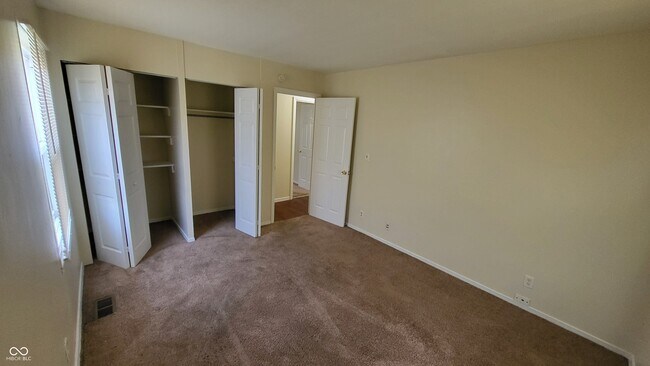 Building Photo - 7810 Cullen Dr