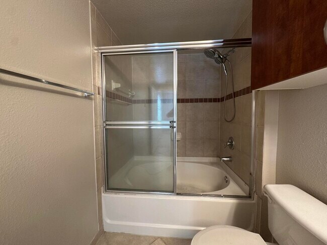 Building Photo - 6370 Emerald Dunes Dr