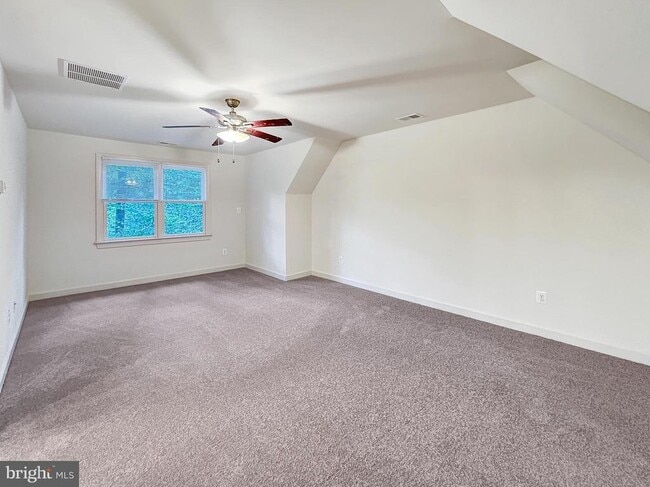 Building Photo - 5704 Captain Jones Ct