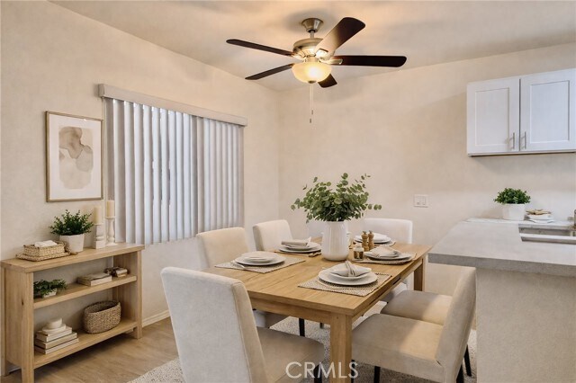 Building Photo - 1810 W Sallie Ln