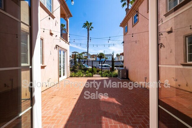 Building Photo - 316 Surfrider Way