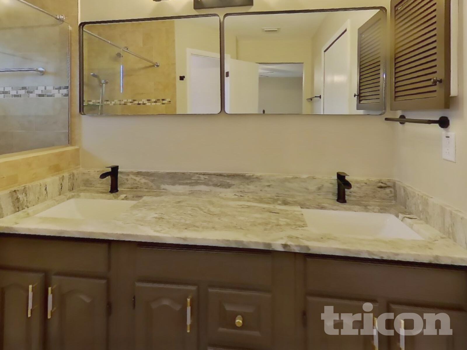 Building Photo - 7580 Falcon Trace Dr W